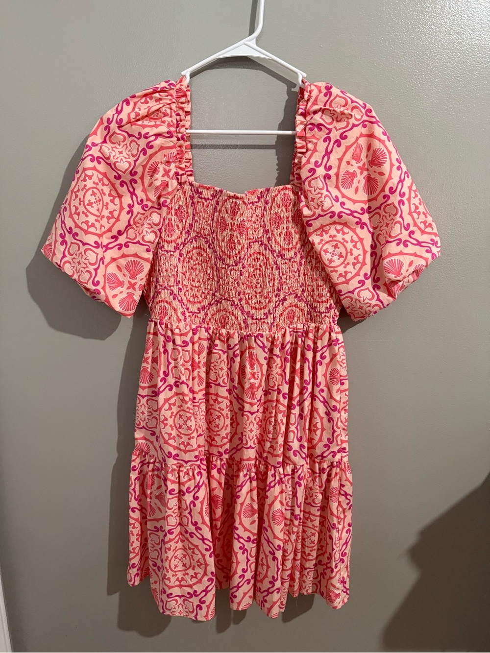 crown & ivy Pink Paisley Smocked Puff-Sleeve Dress